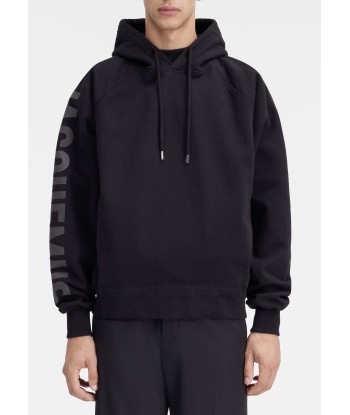 JACQUEMUS - LE HOODIE TYPO BLACK Découvrez la collection