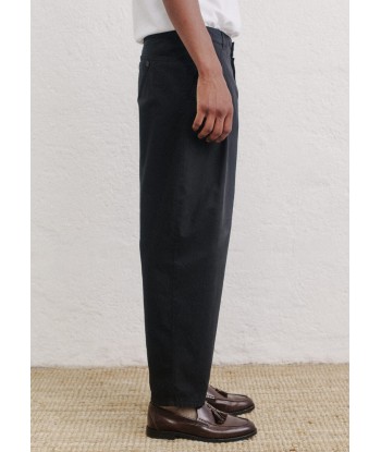 A KIND OF GUISE - FOLDED WIDE TROUSERS BLACK de la marque