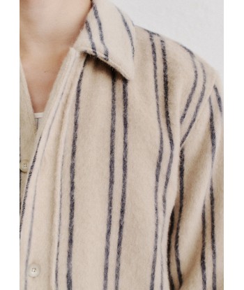 A KIND OF GUISE - CULLU OVERSHIRT FURRY CREME STRIPE de pas cher