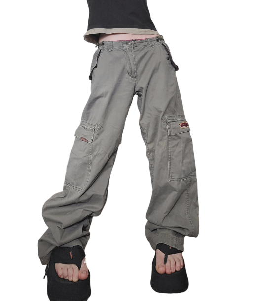 Baggy kaki grunge 90s 2023