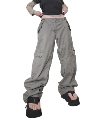 Baggy kaki grunge 90s 2023