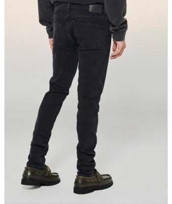 Jean Skinny John ( S23 / HOMME / Washed Black ) ou a consommer sur place