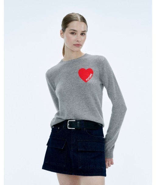 Pull Col Rond Coeur Brodérie Future Light (S24 / FEMME / Gris Chiné Foncé) offre 