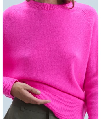 Pull Col Rond Oversize Léger (H24 / FEMME / Utopic Pink) est présent 